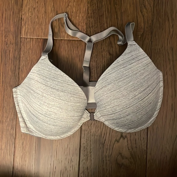 Gray Front-Closure Bra with T-Back - Picture 1 of 6